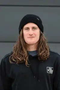 Фото  (Chris Benchetler)