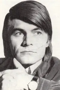 Фото  (George Motoi)