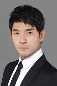 Фото  (Hwang Sung-woong)