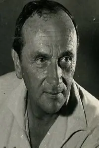 Фото  (Edmond T. Gréville) #321448