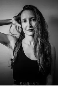 Фото  (Leah Fay Goldstein)