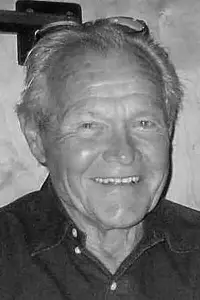 Фото Едвард Юм (Edward Hume) #499733