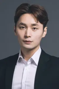 Фото  (Kang Bong-sung)
