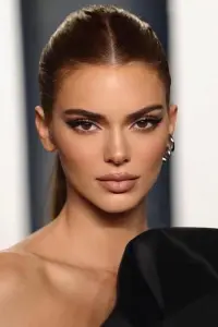 Фото  (Kendall Jenner)