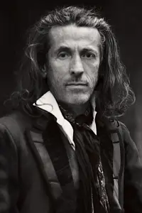 Фото  (Julien d'Ys)