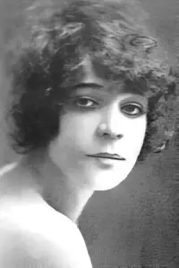 Фото  (Nina Speight)