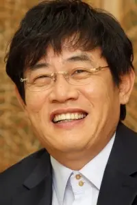 Фото  (Lee Kyung-kyu)