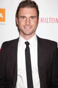 Фото  (Aaron Milo)