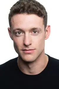 Фото  (Adam Goodbody)