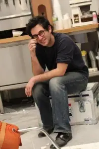 Фото  (Ari Selinger)