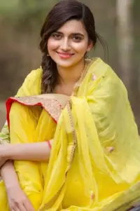 Фото  (Nimrat Khaira)