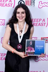 Фото  (Maclaine Lowery)