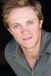 Фото  (Creed Garnick)