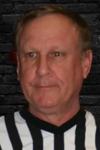 Фото  (Earl Hebner)