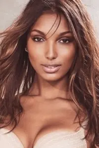 Фото  (Jasmine Tookes)