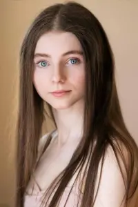Фото Томасін Маккензі (Thomasin McKenzie)