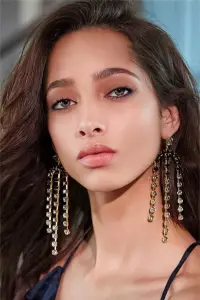 Фото  (Yasmin Wijnaldum) #515344