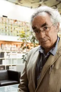 Фото  (Gabriel Weisz Carrington)