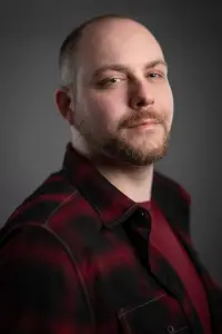 Фото  (Ryan Reid)