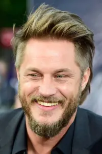 Фото Тревіс Фіммел (Travis Fimmel)