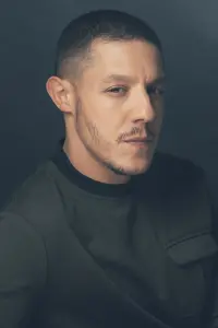 Фото Тео Россі (Theo Rossi)