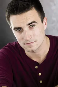 Фото  (Kyle Rogan)
