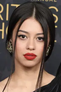 Фото Ембер Мідфандер (Amber Midthunder) #327626