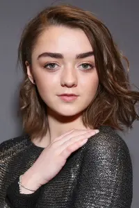 Фото Мейсі Вільямс (Maisie Williams)