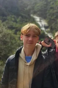 Фото  (Riley Bates) #438588