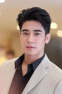 Фото  (Yotsawat Tawapee) #502450