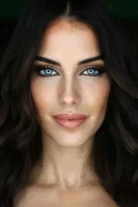 Фото Джессіка Лоундс (Jessica Lowndes)