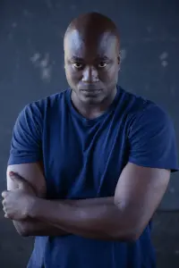 Фото  (Bola Omodara)
