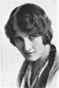 Фото  (Irene Hunt)