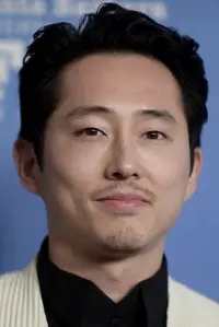 Фото Стівен Юн (Steven Yeun)