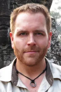 Фото  (Josh Gates)