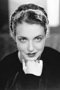 Фото  (Ann Loring)