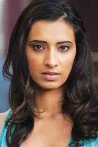 Фото  (Hina Khan)