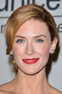 Фото Бріджит Ріган (Bridget Regan)