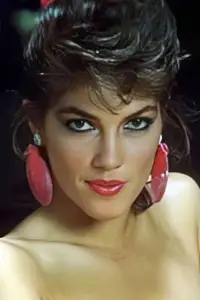 Фото  (Dominique St. Croix)