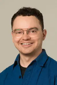 Фото  (Tony Currie)