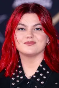 Фото  (Louane Emera) #499883