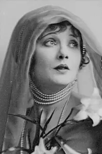 Фото  (Betty Bouton)