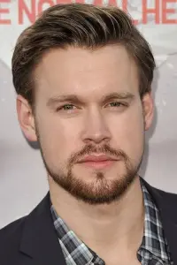 Фото Акорд Оверстріт (Chord Overstreet)