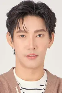 Фото  (Sivakorn Lertchuchot)