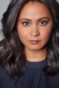 Фото Парміндер Награ (Parminder Nagra)