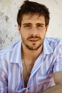 Фото  (Miguel Brocca)