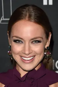 Фото Рейчел Скарстен (Rachel Skarsten)