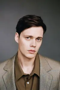 Фото Білл Скашґорд (Bill Skarsgård) #327809