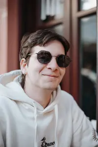 Фото  (Alexander Roumeliotis) #301107