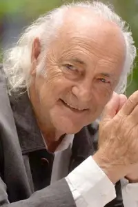 Фото  (Amancio Prada) #509748